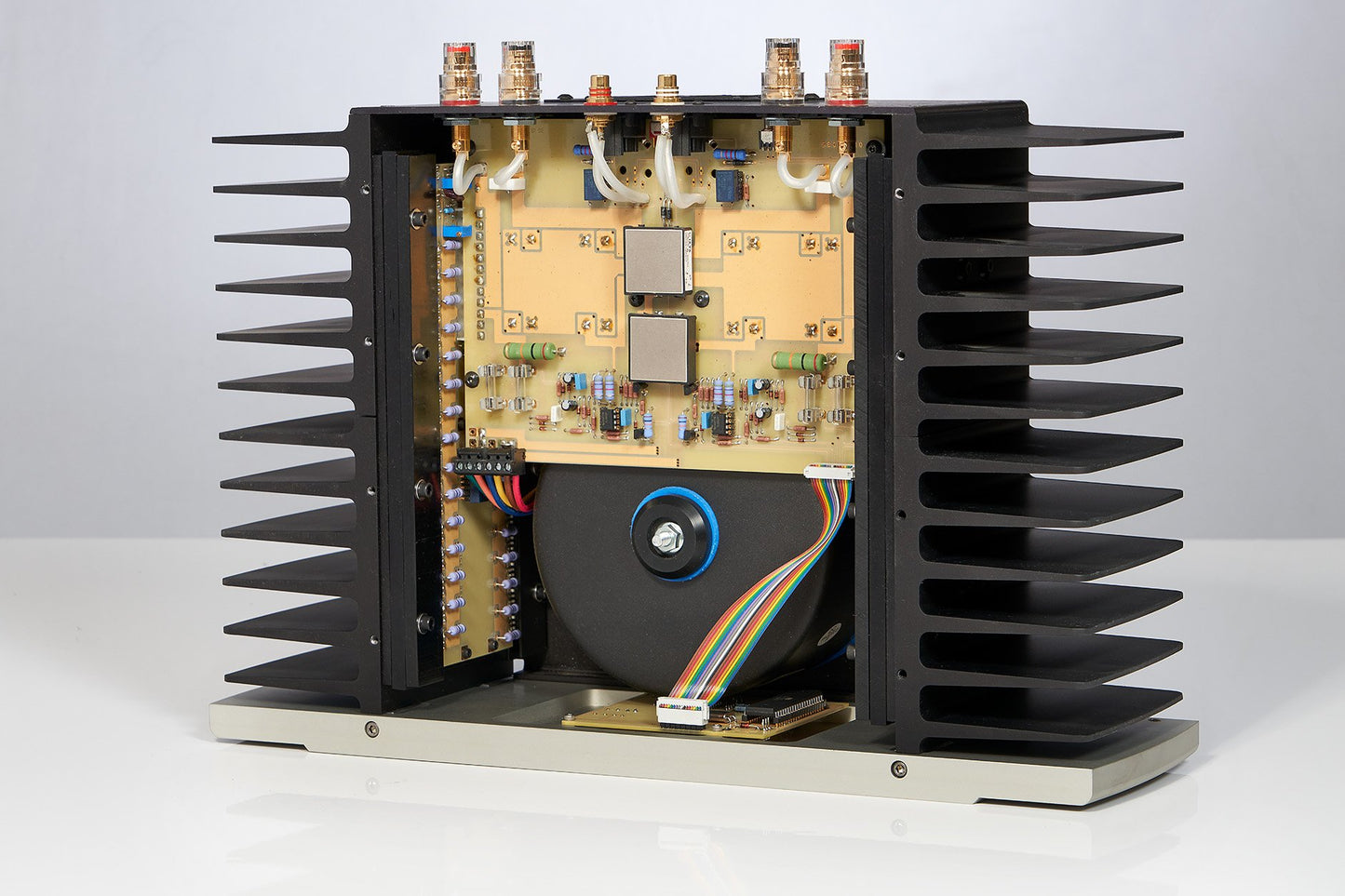 Instant Ship: Coda S5.5 Stereo Amplifier