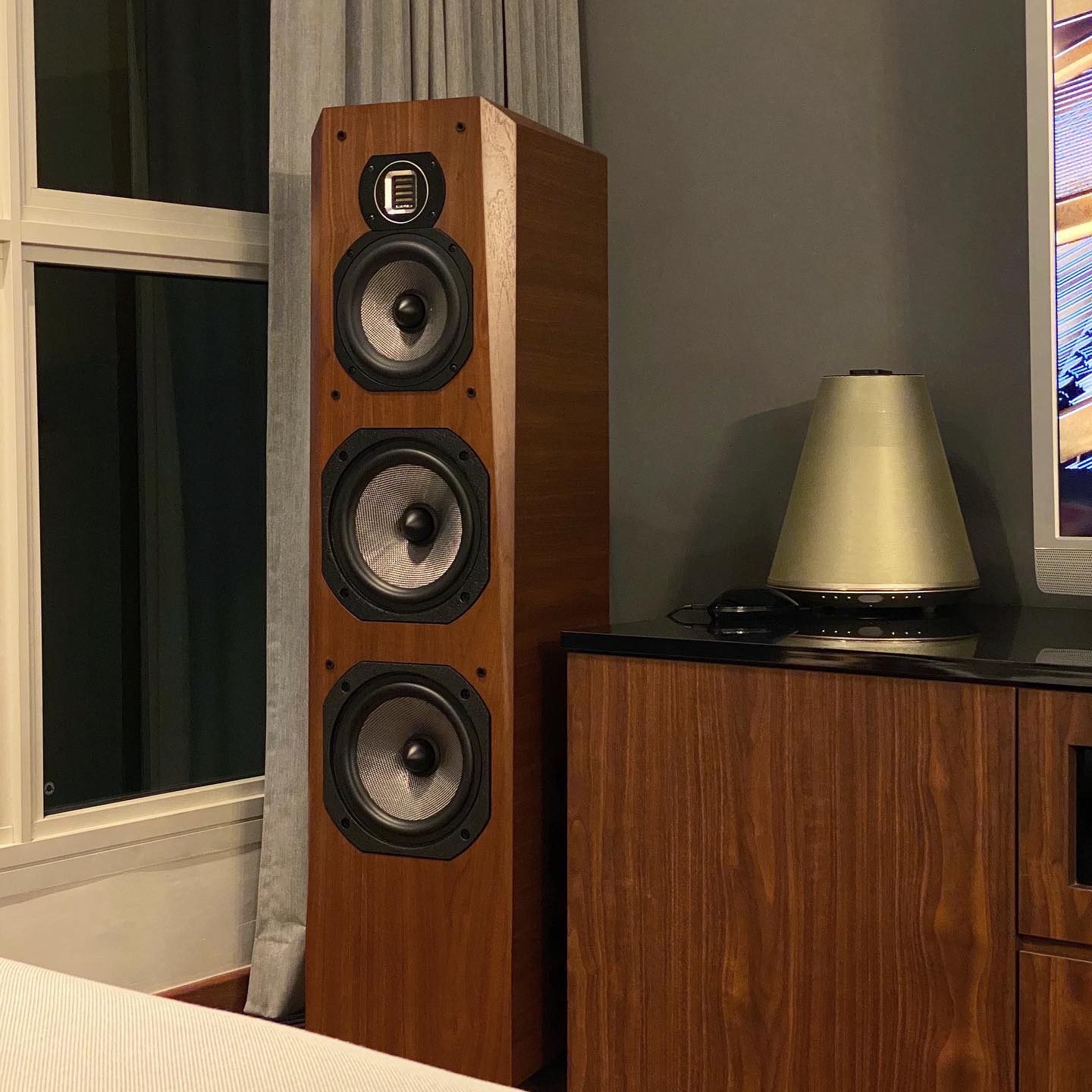 Legacy Classic HD Pair