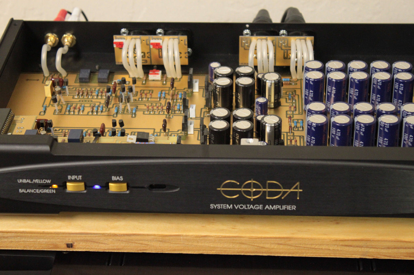 CODA SV System Voltage Amplifier